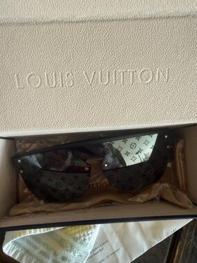 Fake Louis Vuitton Sunglasses